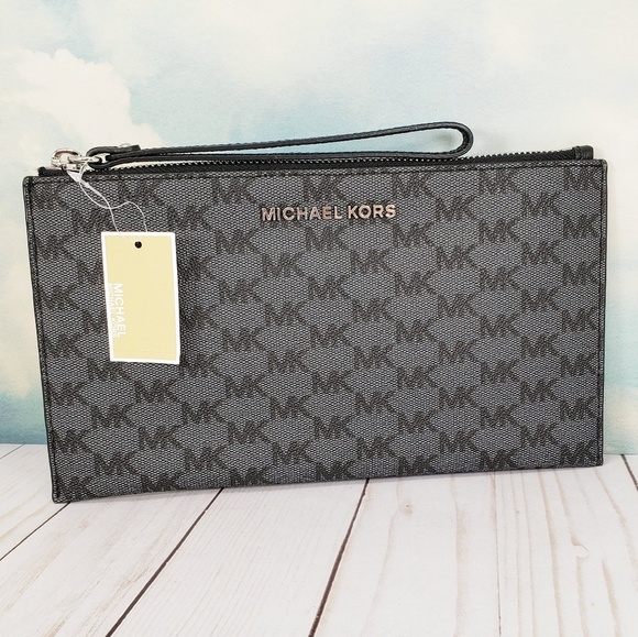 Michael Kors Bags Michael Kors Large Zip Clutch Wristlet Poshmark